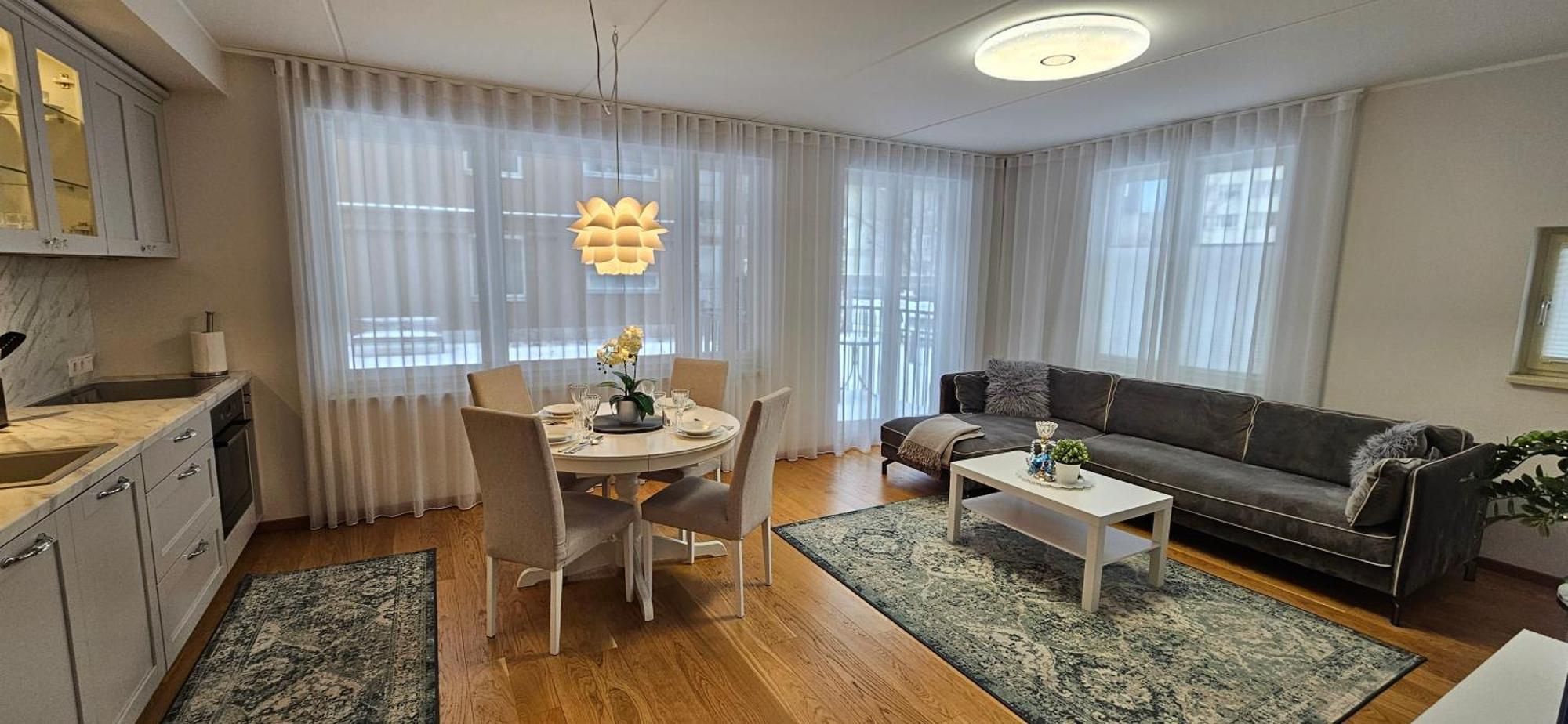 City Center Bright Home 塔林 外观 照片