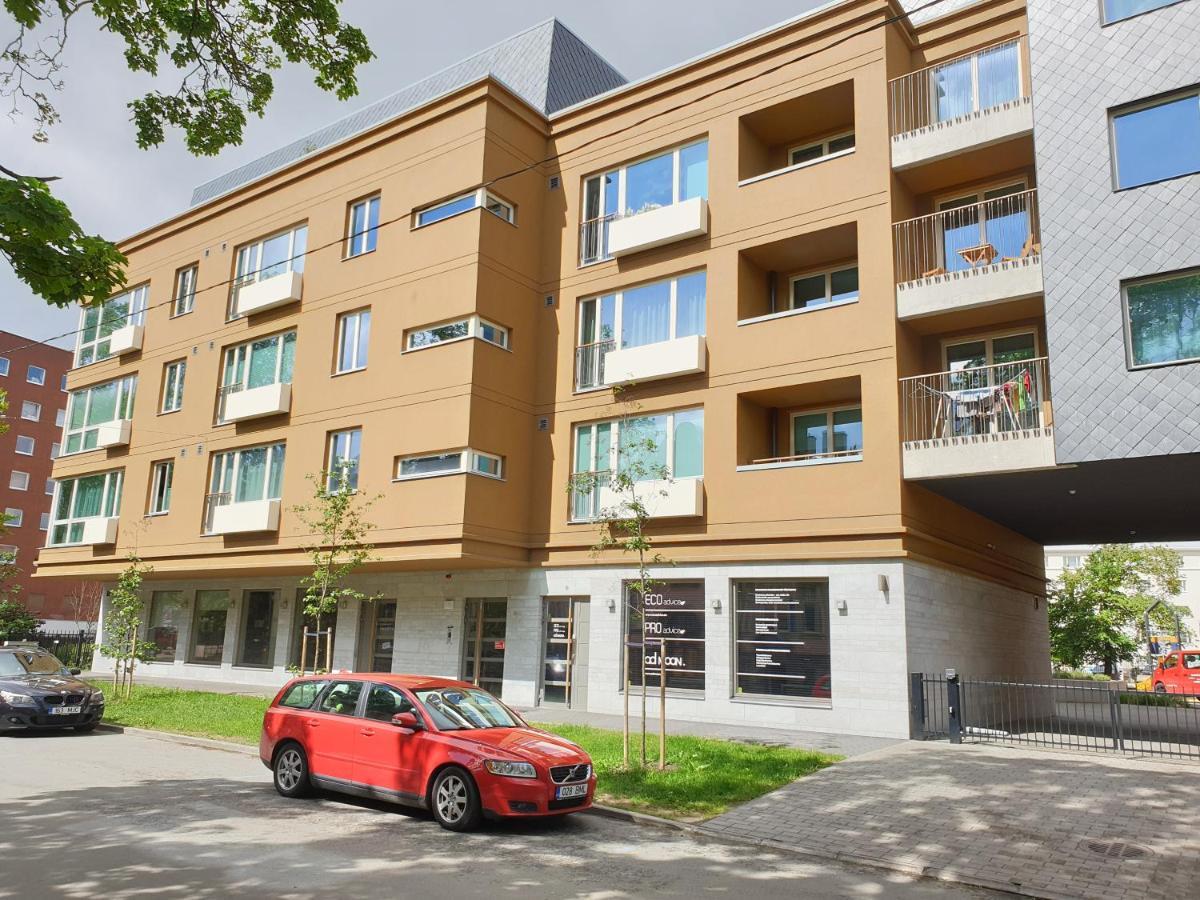 City Center Bright Home 塔林 外观 照片